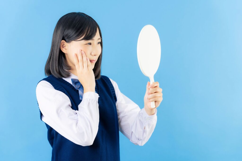 ニキビ・ニキビ跡をあきらめない!思春期ニキビの予防方法や適切な治療法について【群馬県高崎市・太田市のニキビ治療】