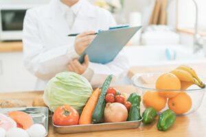 栄養バランスのとれた食事をする